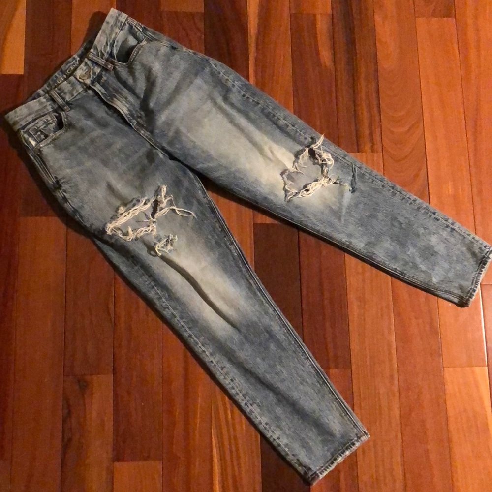 American Eagle curvy mom jean